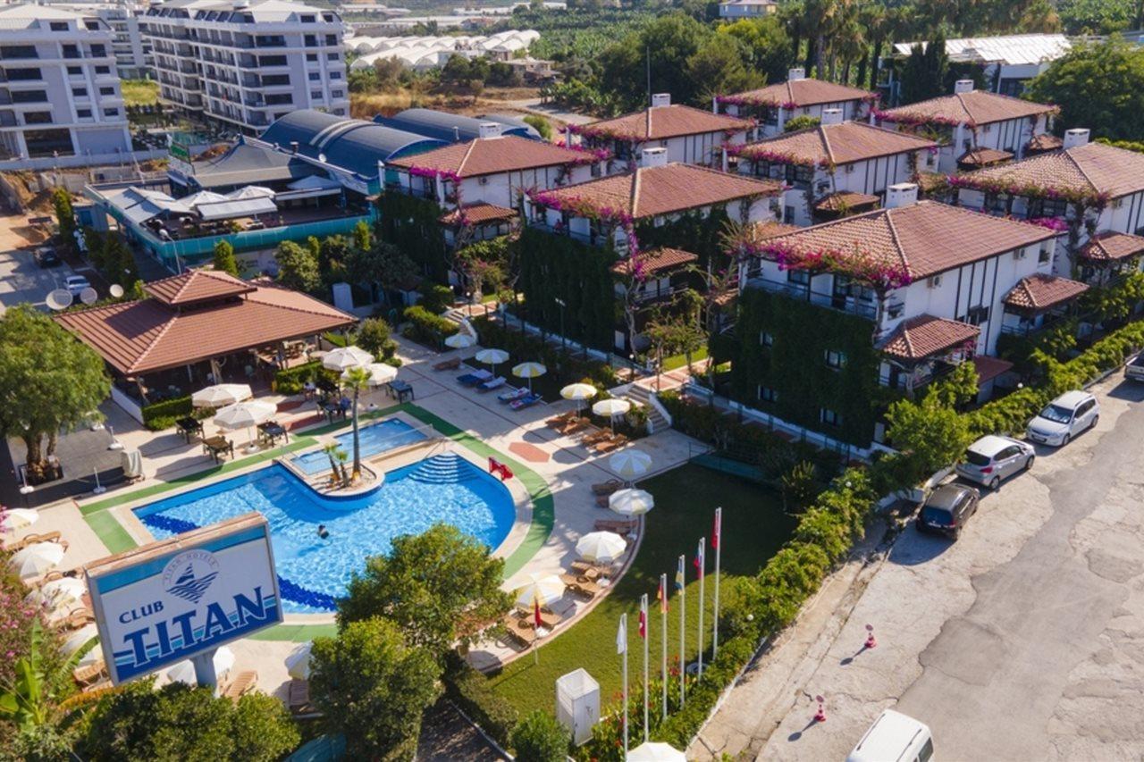 Titan Club Hotel Ultra All Inclusive คาร์ยิจัค ภายนอก รูปภาพ