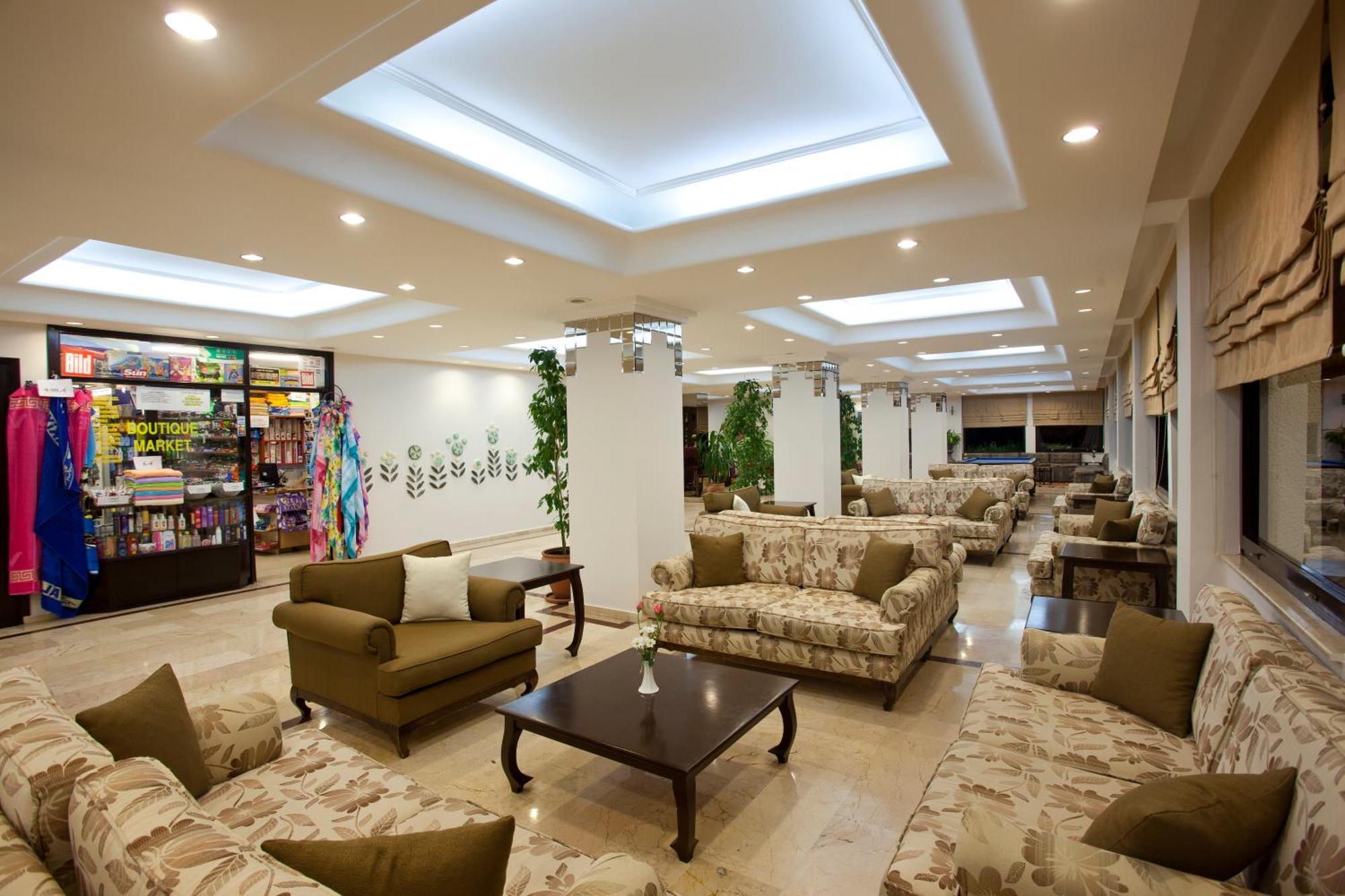 Titan Club Hotel Ultra All Inclusive คาร์ยิจัค ภายนอก รูปภาพ